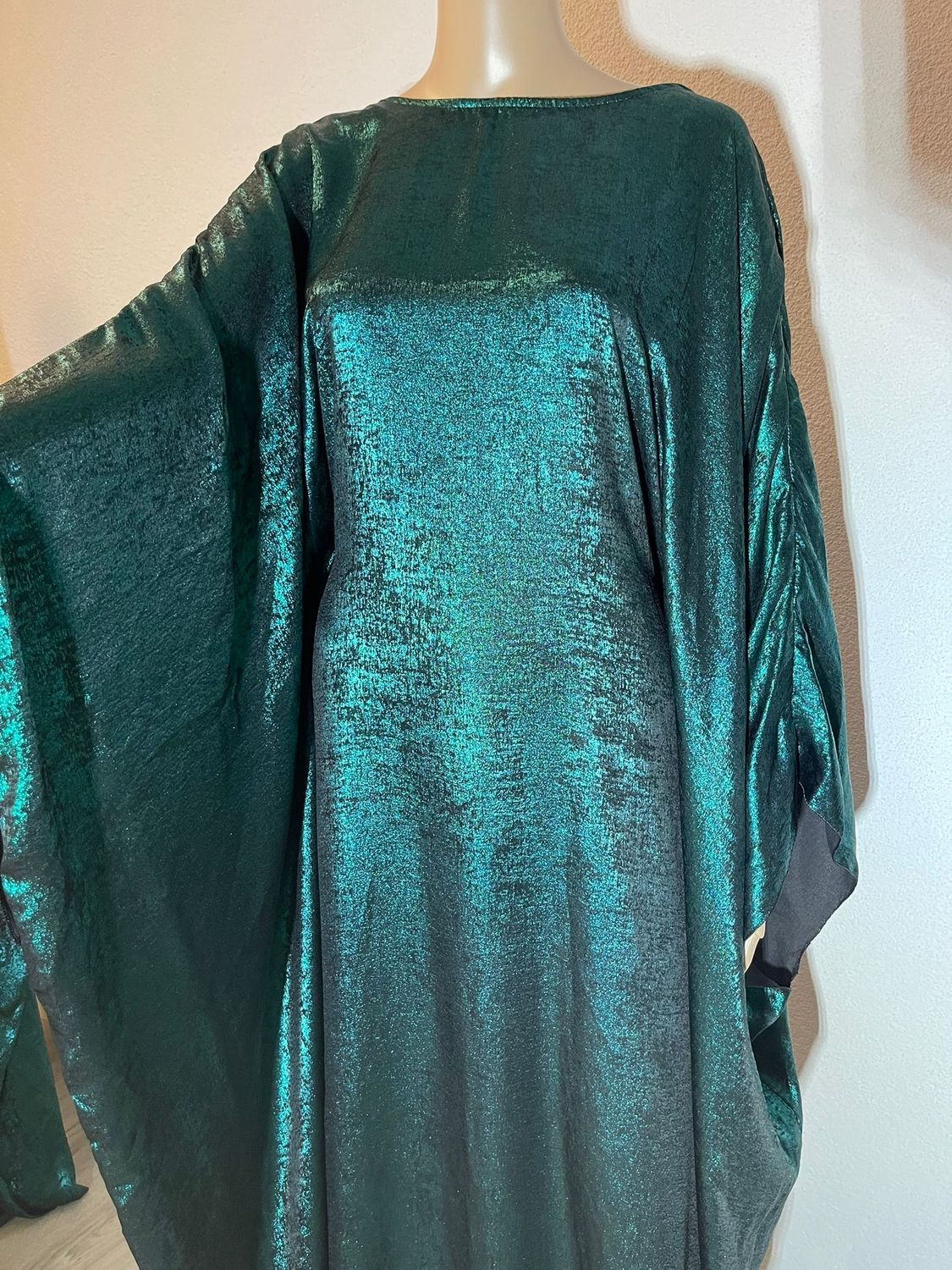 Metallic Abaya