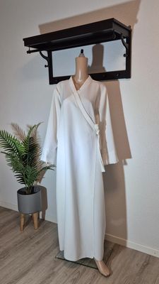 Abaya LIN 