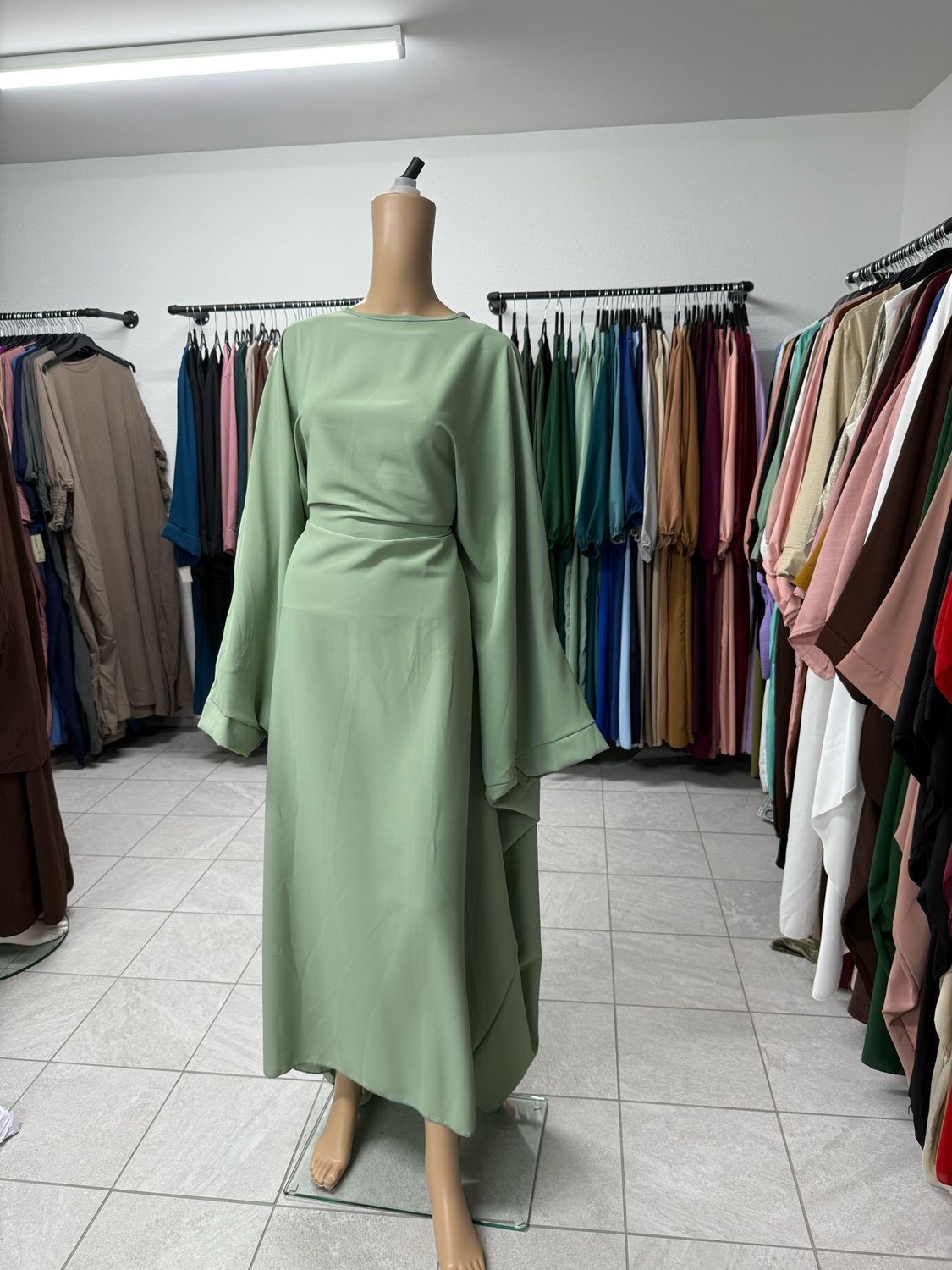 Luxe Modesty Abaya aus medina Seide