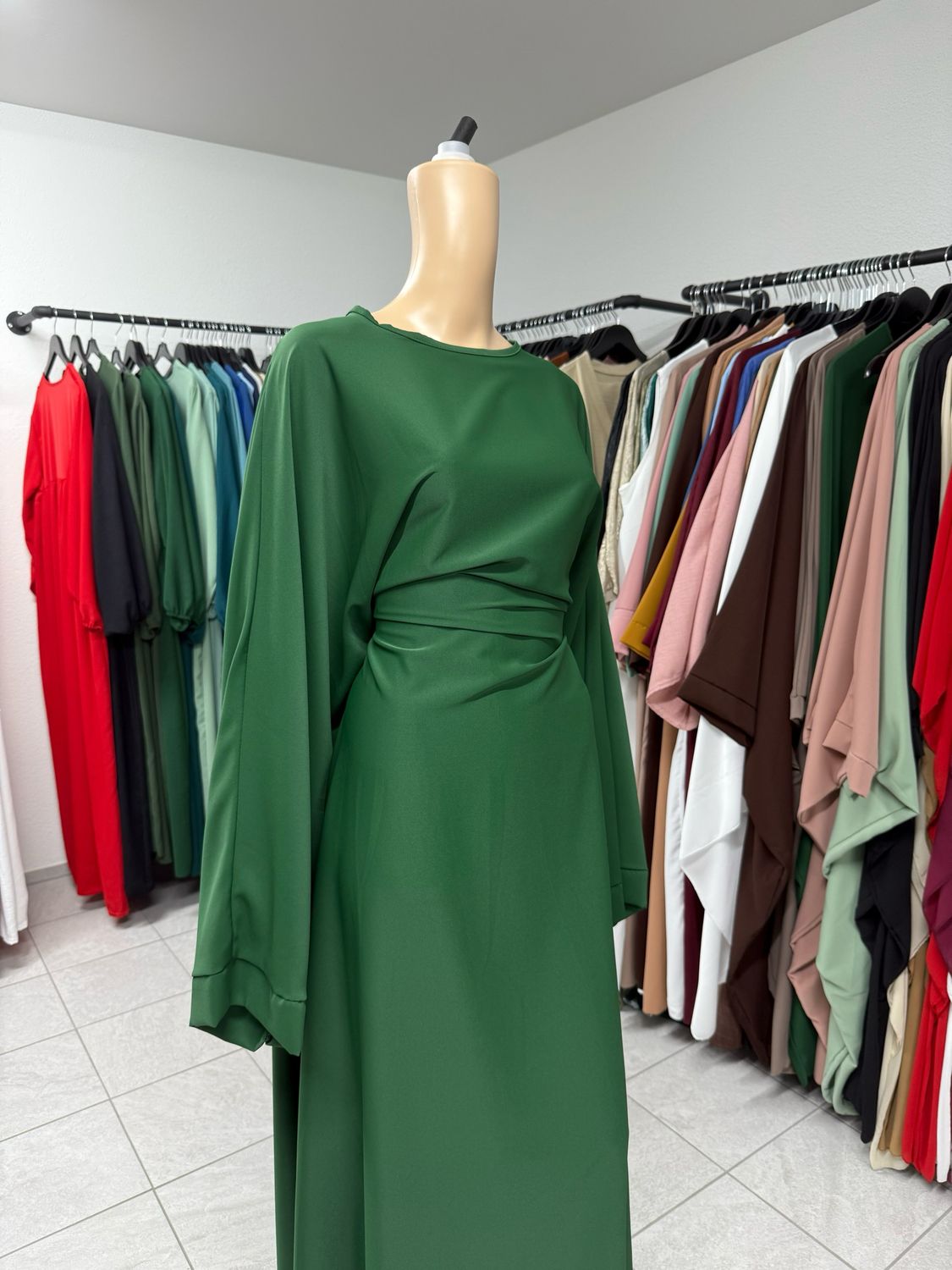 Luxe Modesty Abaya aus medina Seide