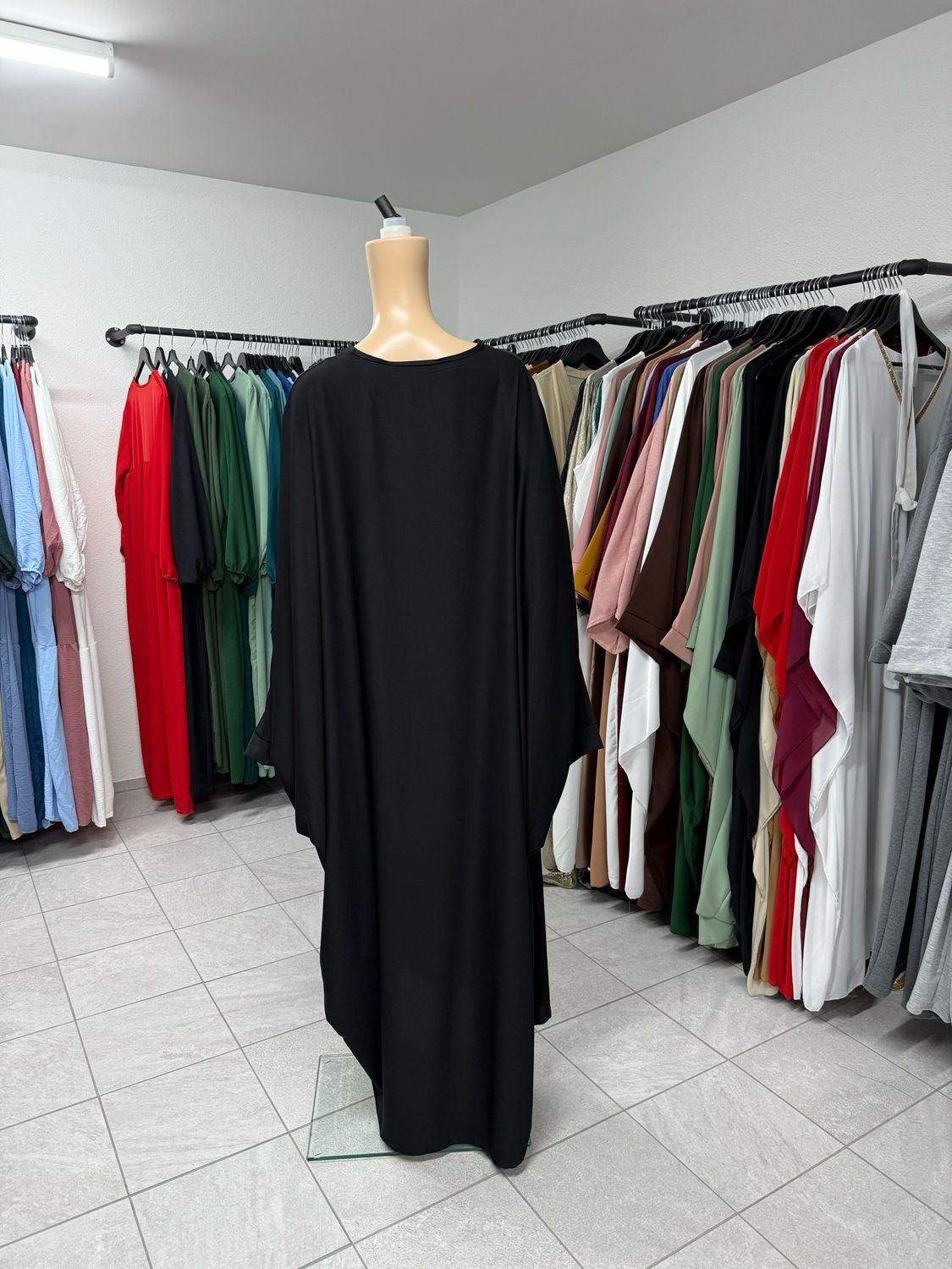 Luxe Modesty Abaya aus medina Seide