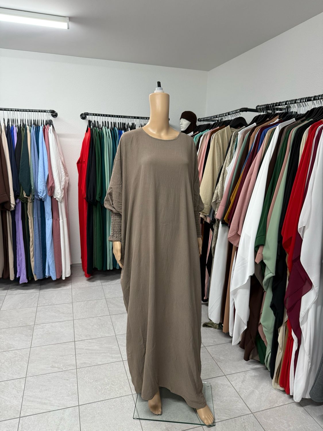 Schmetterling Abaya mit Gummiband taupe