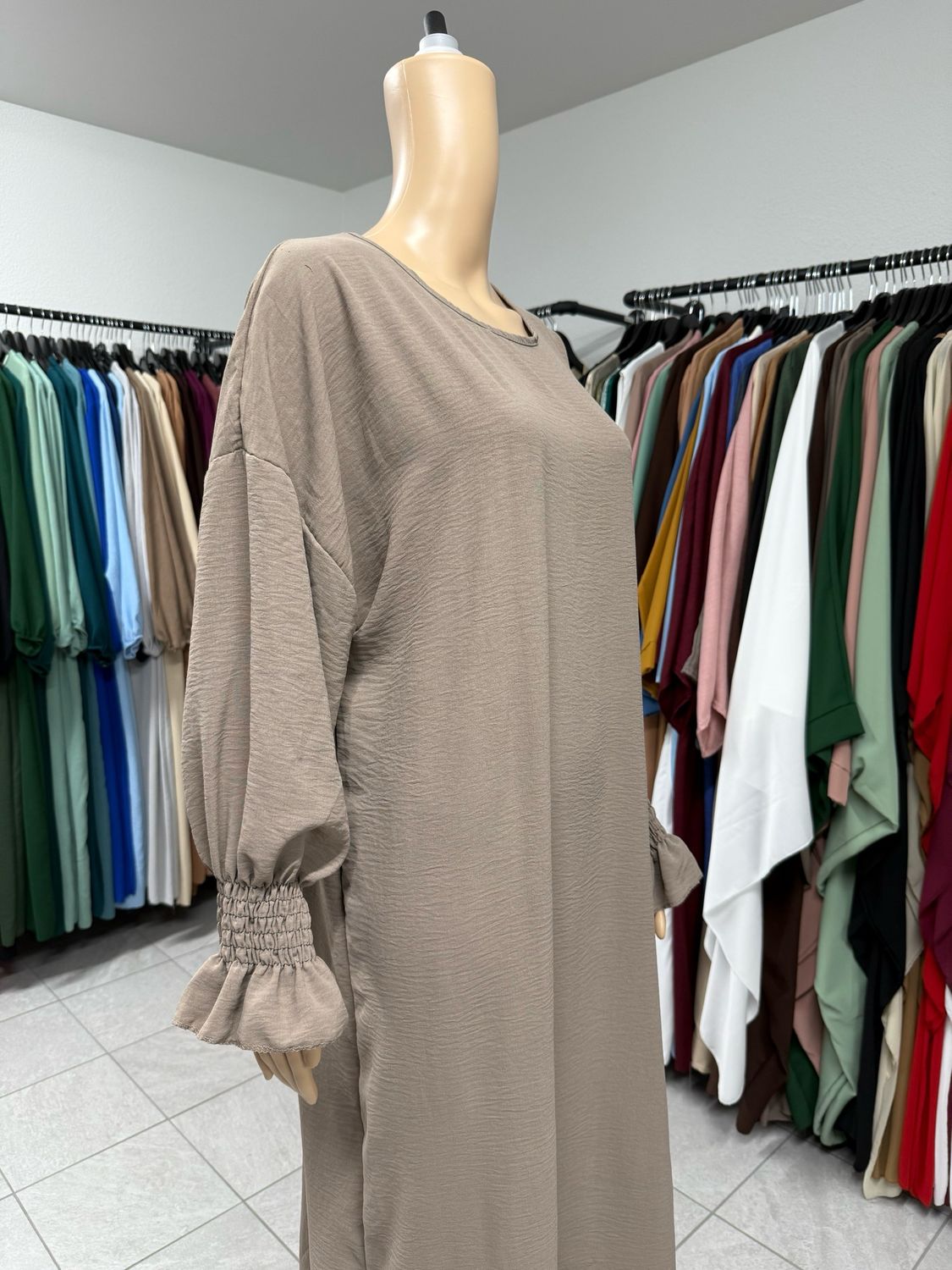 Abaya mit Gummiband taupe