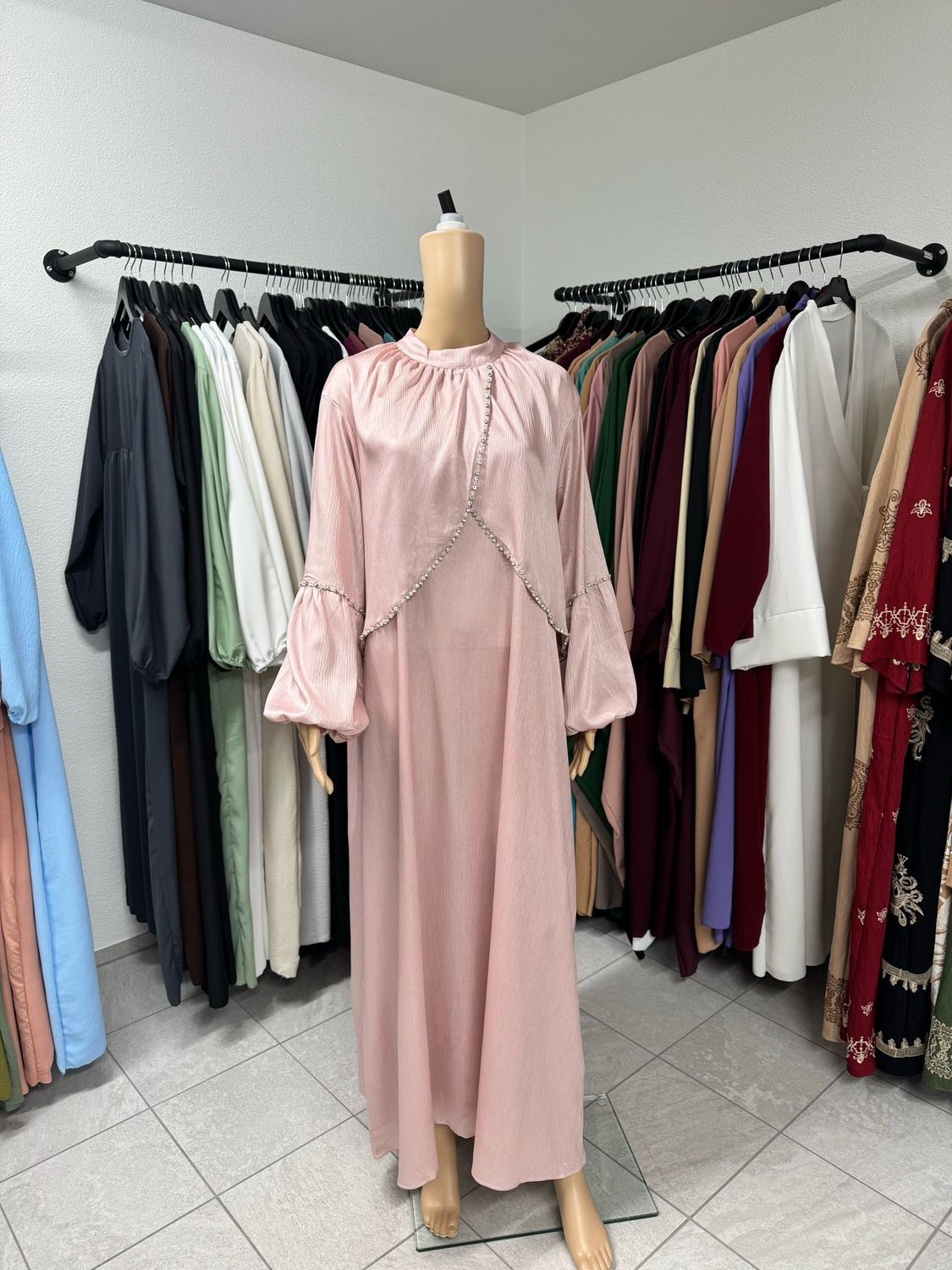 Luxuriöse Abaya rosa
