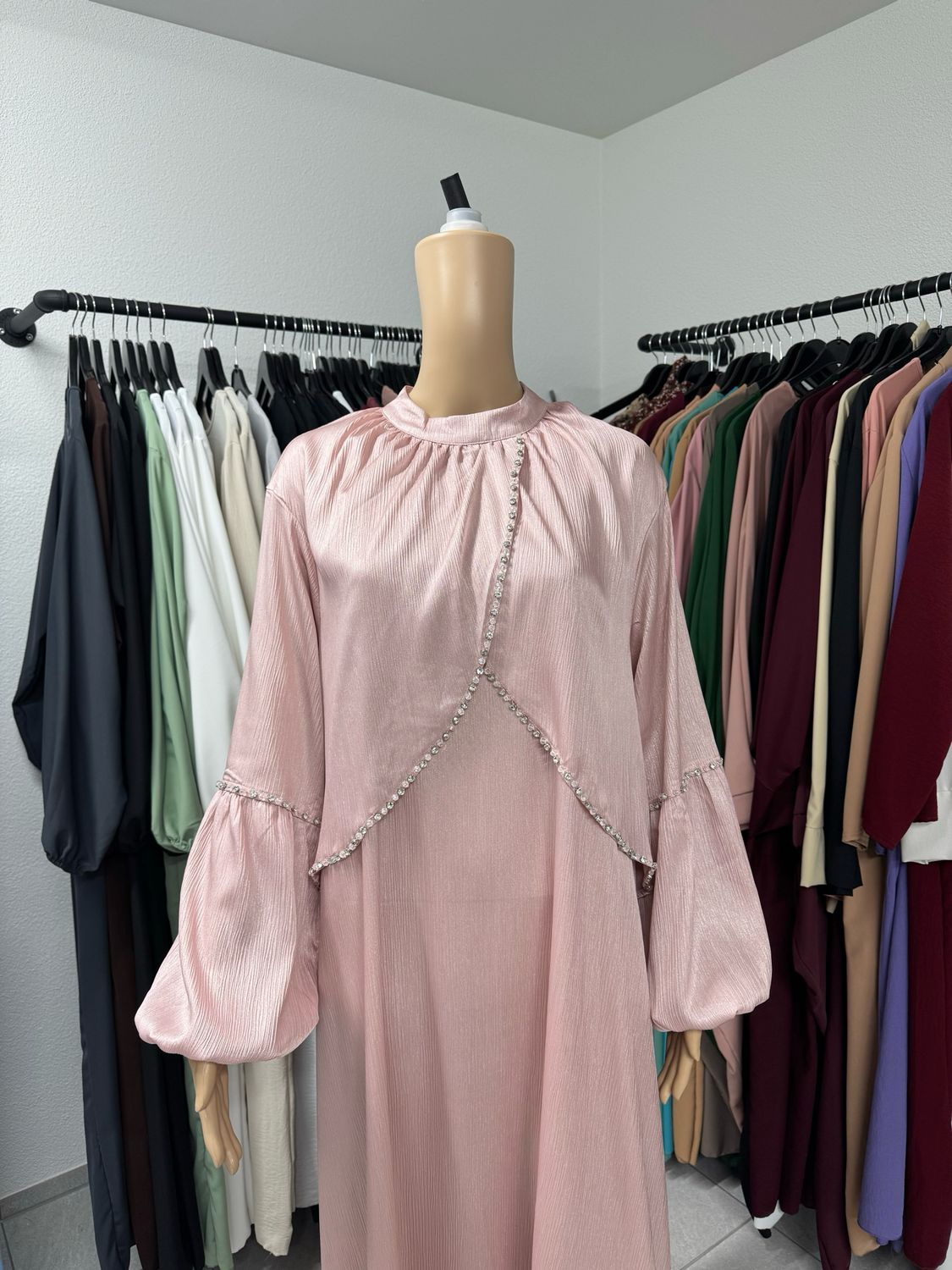 Luxuriöse Abaya rosa