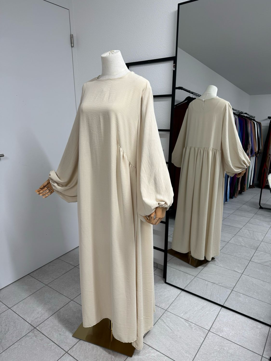 Abaya Al-Nada