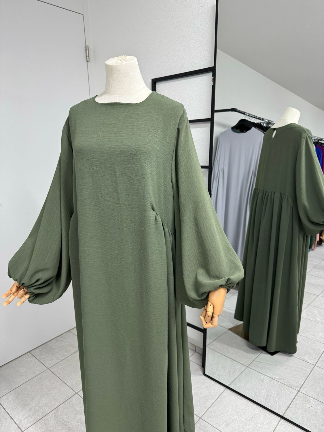 Abaya Al-Nada