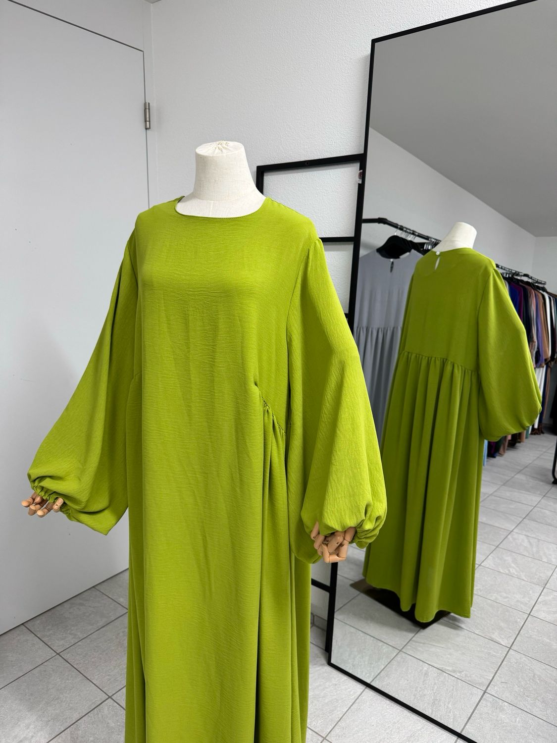 Abaya Al-Nada