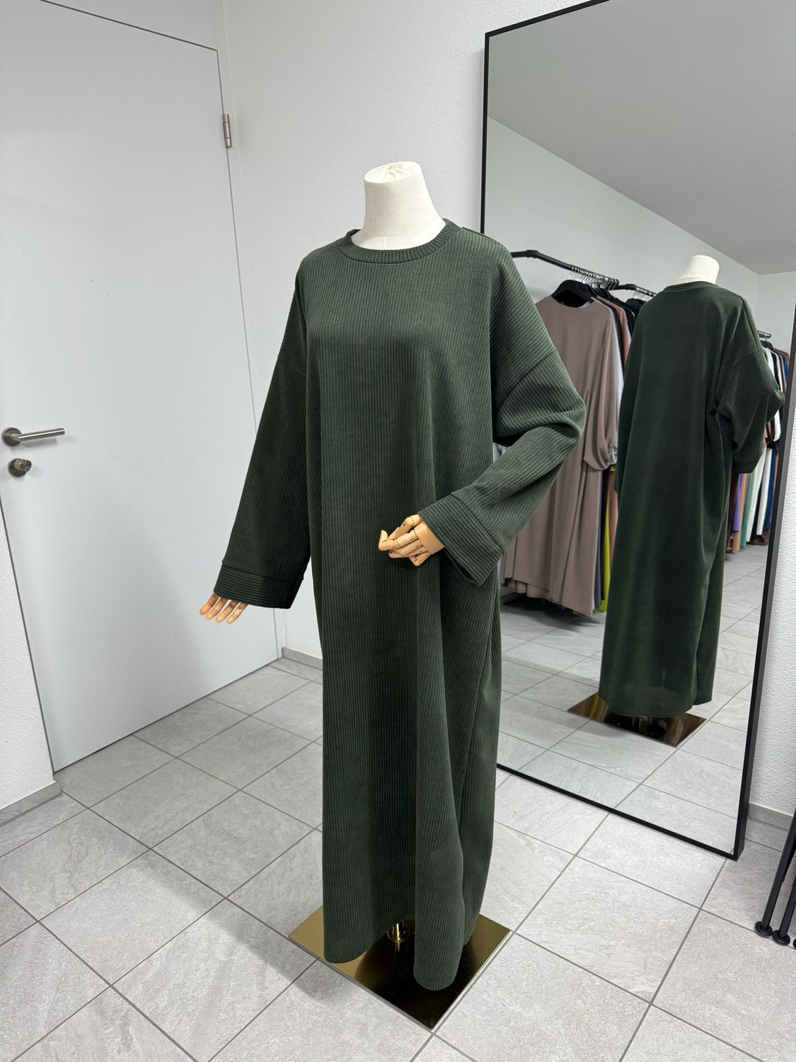 Cord Abaya
