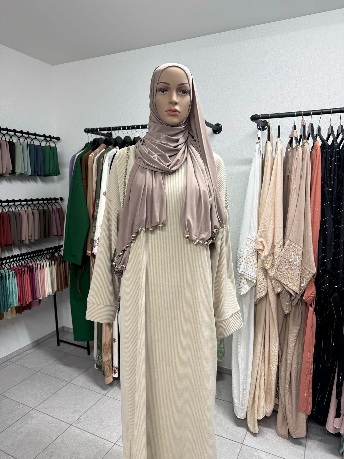 Cord Abaya