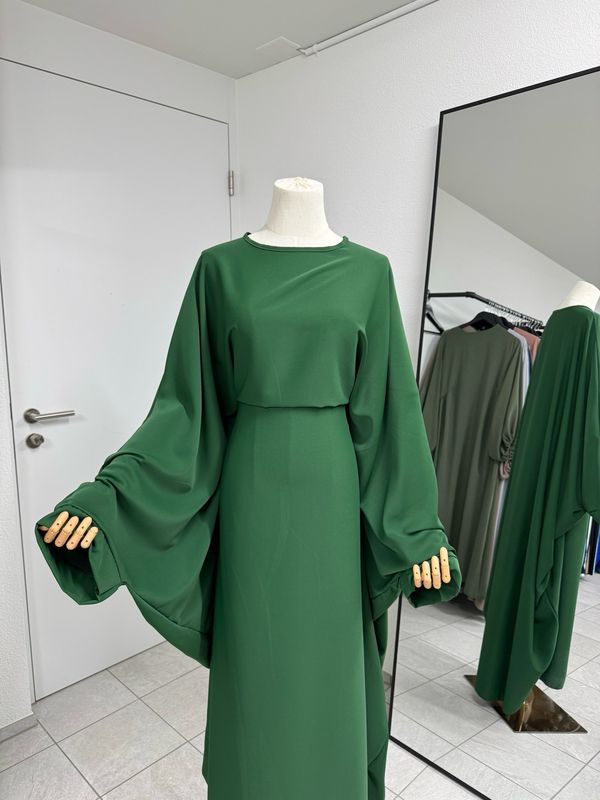 Luxe Modesty Abaya medina seide