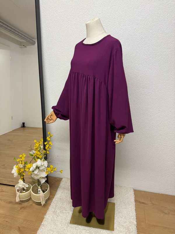 Abaya-Ballonärmel violet