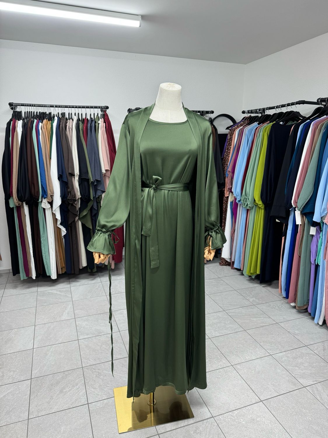 MIYAH ABAYA olivegrün