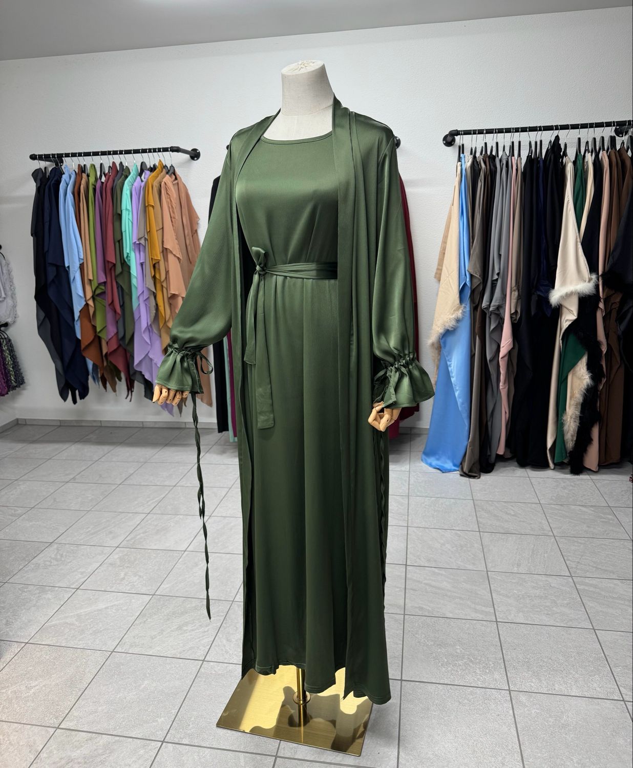 MIYAH ABAYA olivegrün