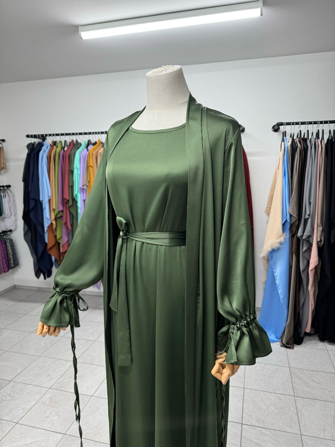 MIYAH ABAYA olivegrün