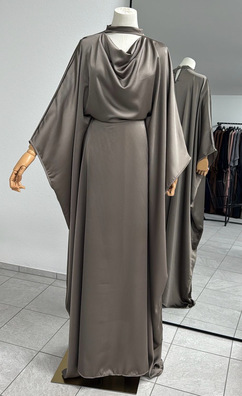 SAHRA ABAYA taupe