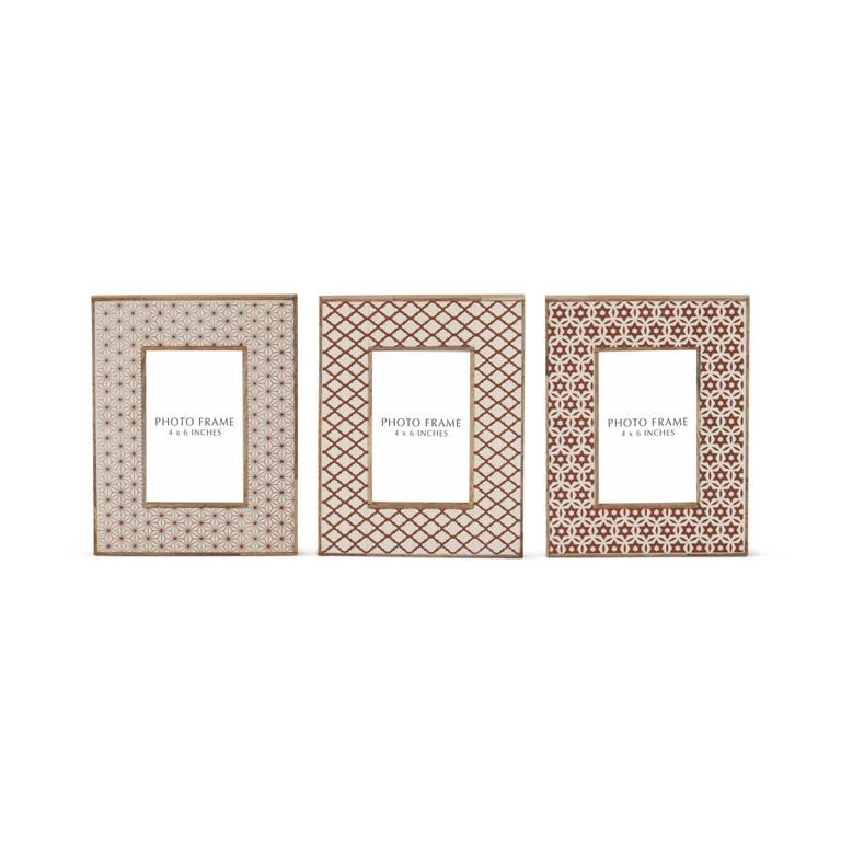 Brown And White Tiled Photo Frame