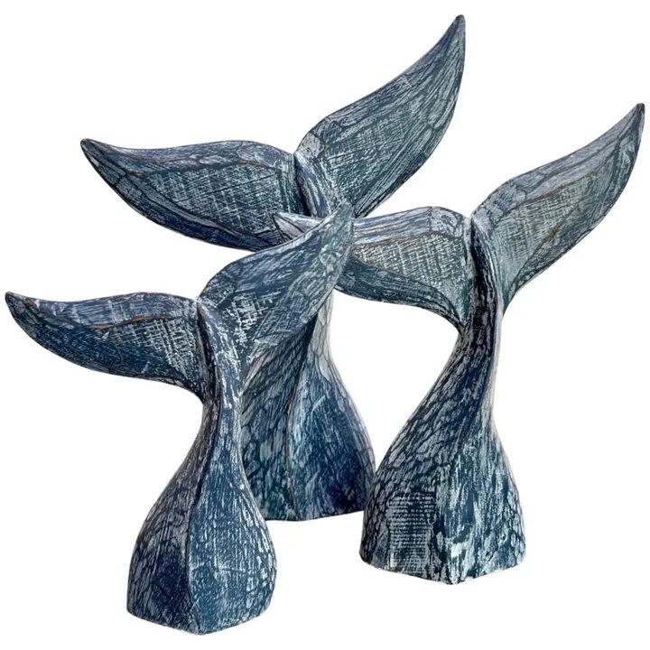 Whale Tail Small Blue