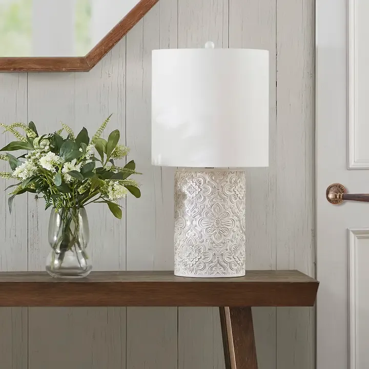 Dimmable Farmhouse Distressed Floral Lamp