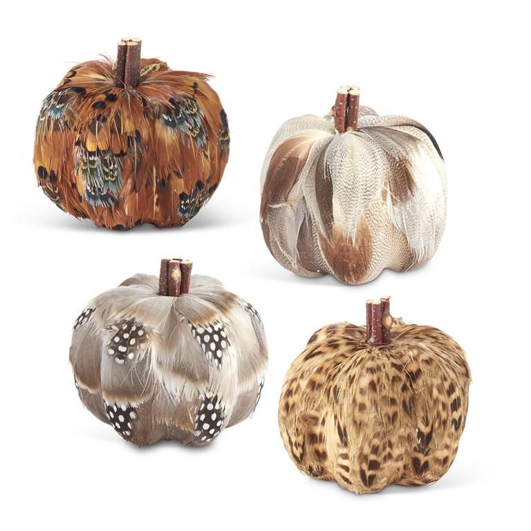 Small Feathered Pumpkin