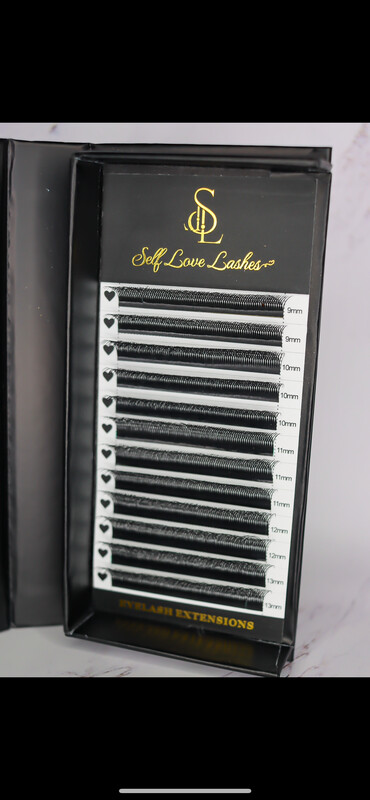W Lashes