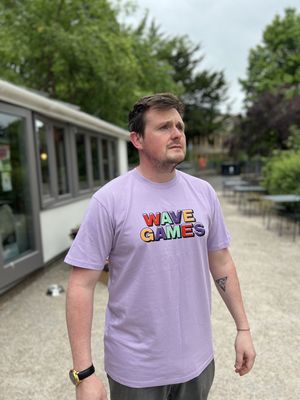 WAVE GAMES TEE SMALL BLOCKS LAVENDER