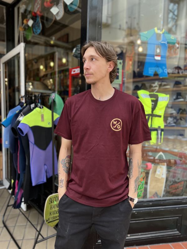 WAVE GAMES TEE CLASSIC BURGUNDY