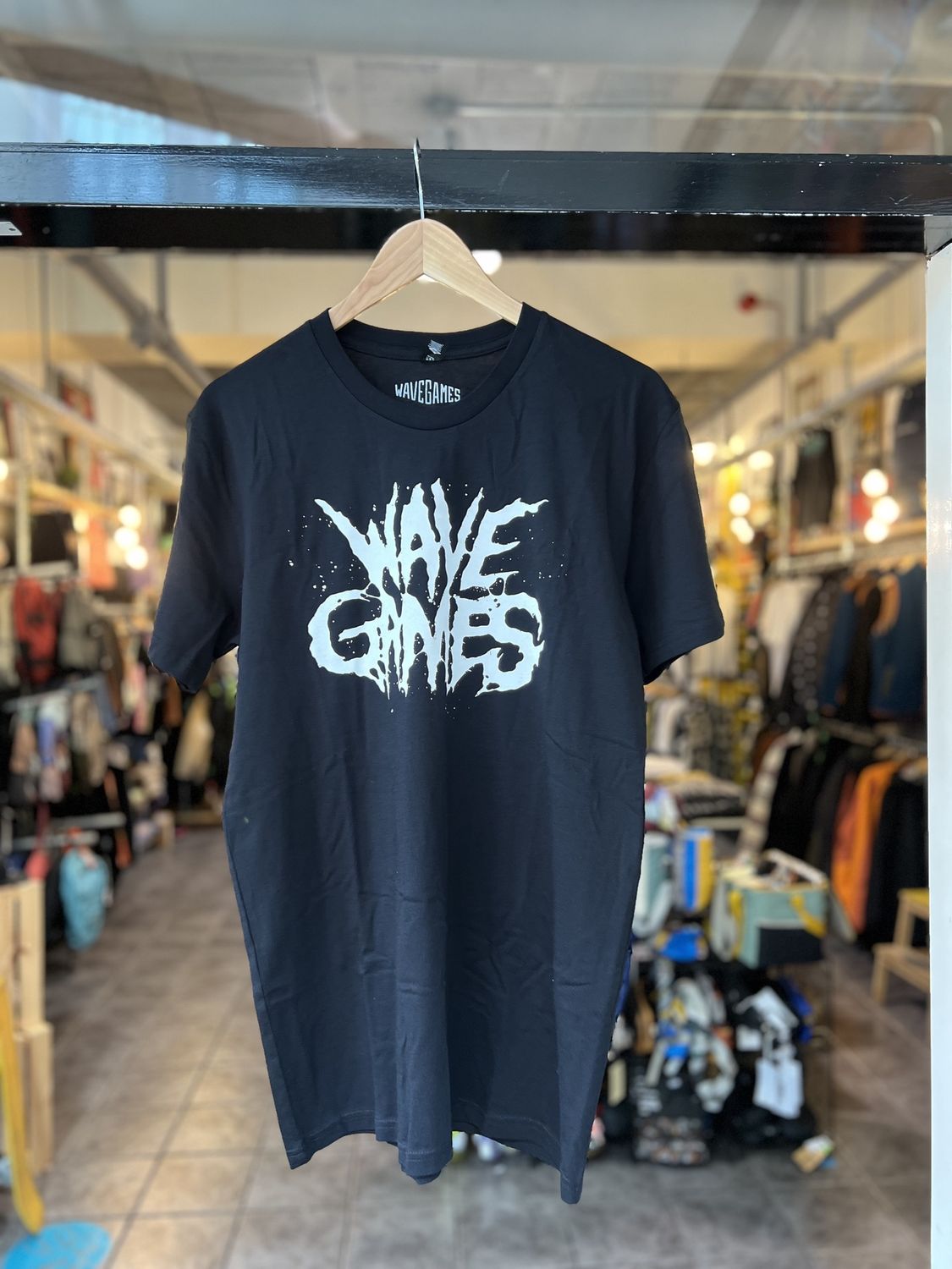 WAVE GAMES TEE BAND MERCH