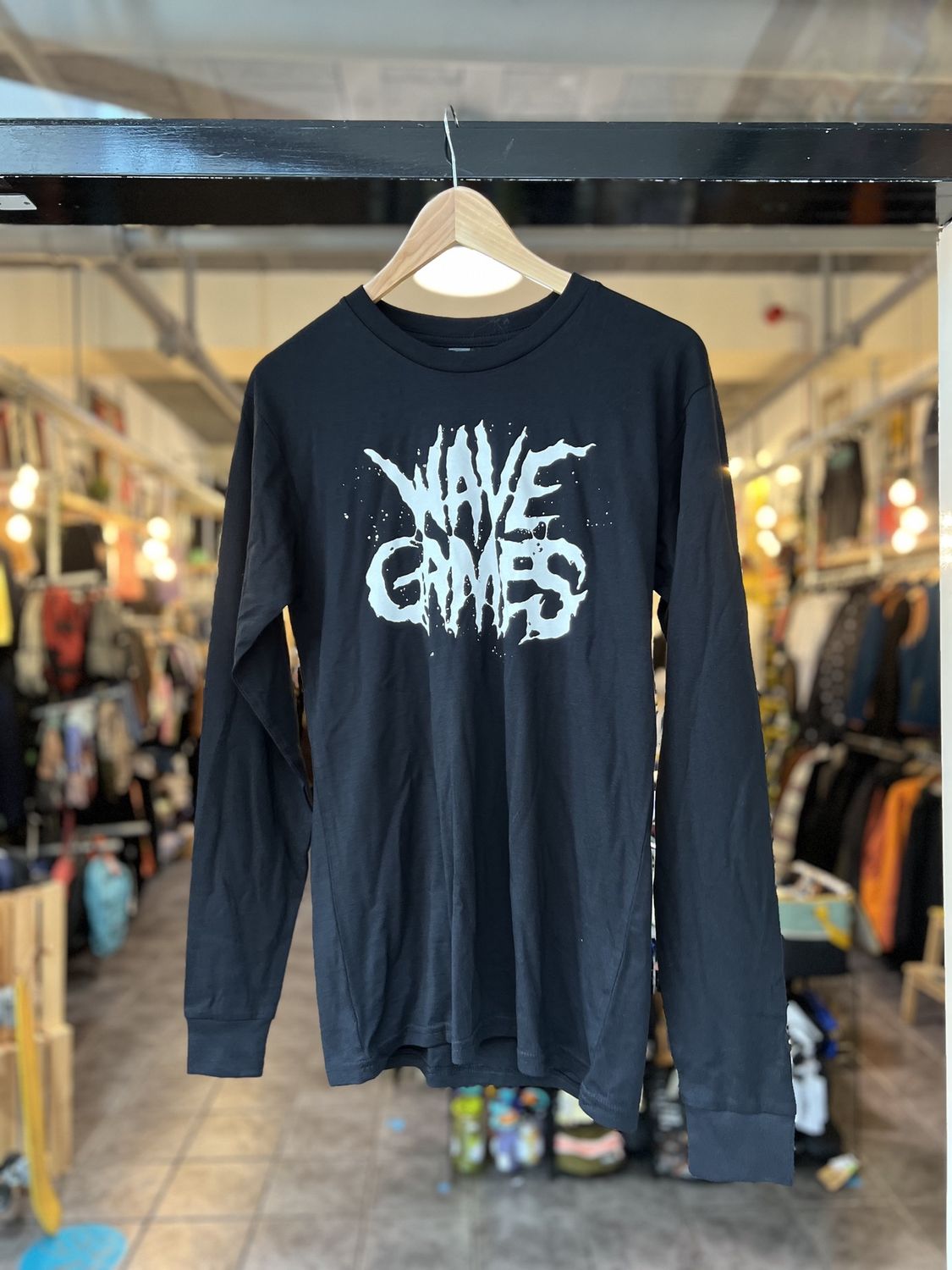 WAVE GAMES LS TEE BAND MERCH