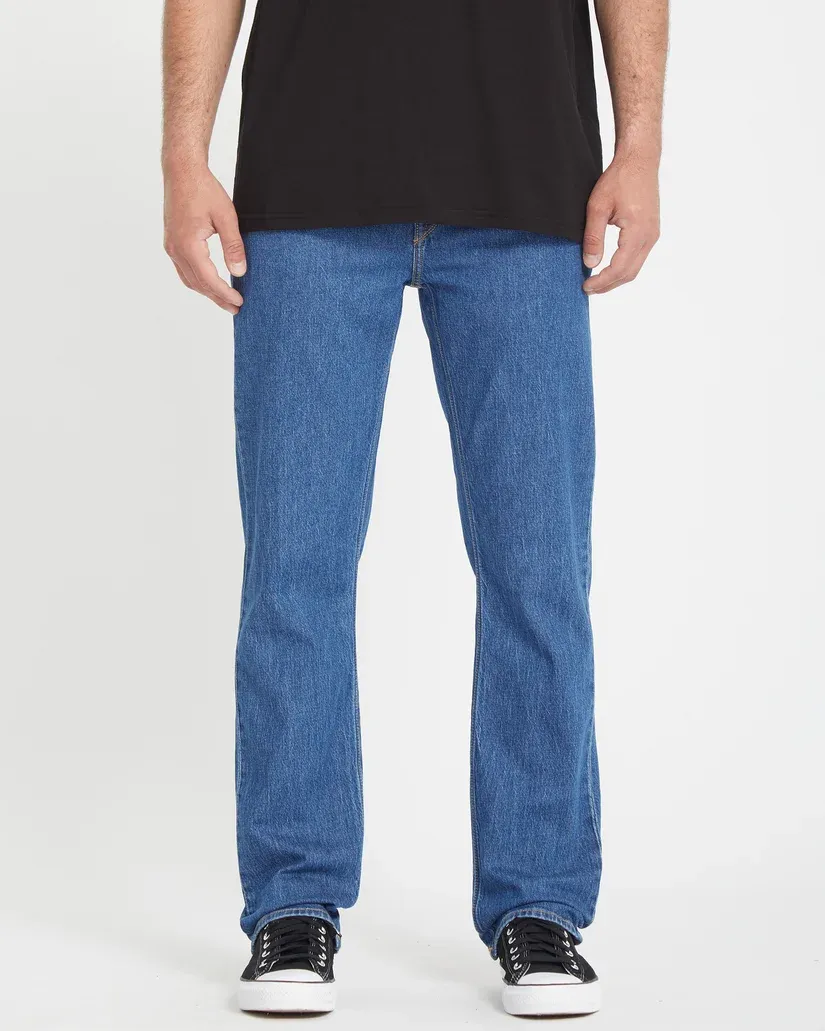 VOLCOM JEANS SOLVER IN BOLD BLUE