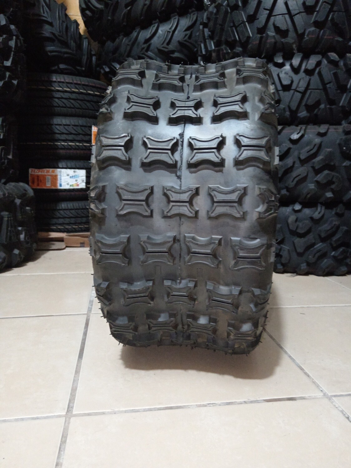 19x9.5-8 p316