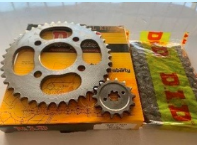 SPROCKET + CADENA (COMPLETO) D.I.D THAILAND PULSAR135, BM150, DISCOVER150  (42T/14T 428H-134L)