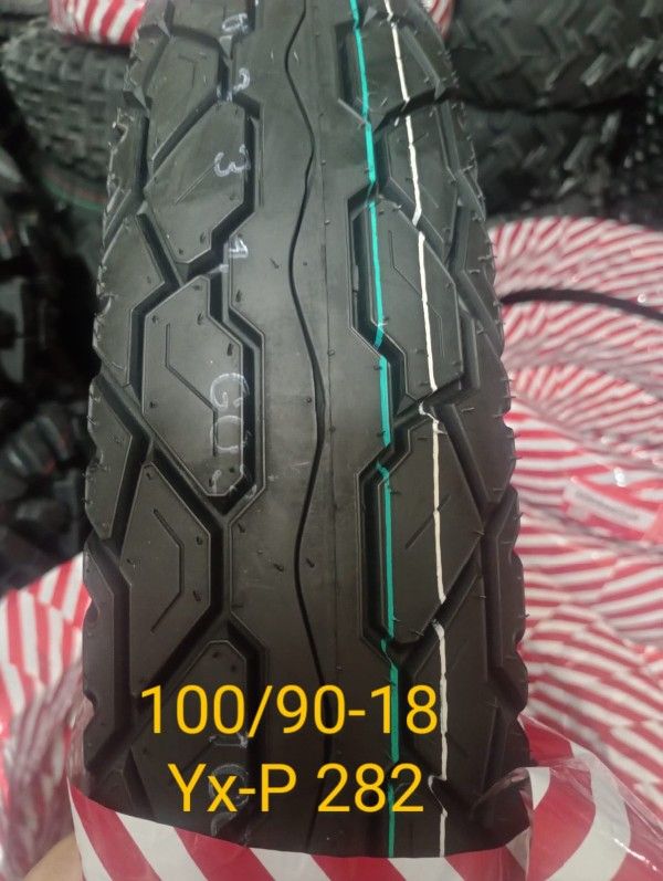 100/90-18 YXP 282