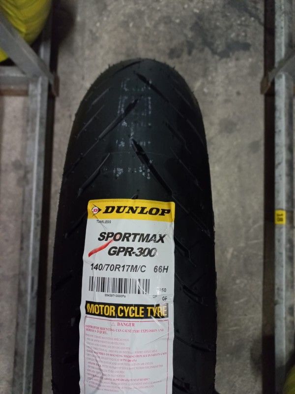 140/70R17GPR300