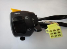 SWITCH DE LUZ (IZQUIERDA) EN125