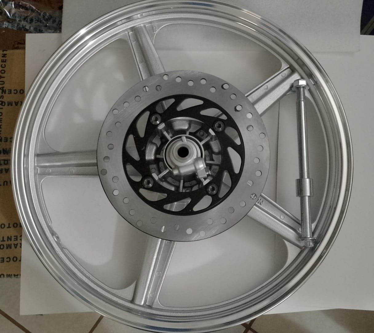ARO DEL COMP H 1.85X18 HONDA V-MEN·