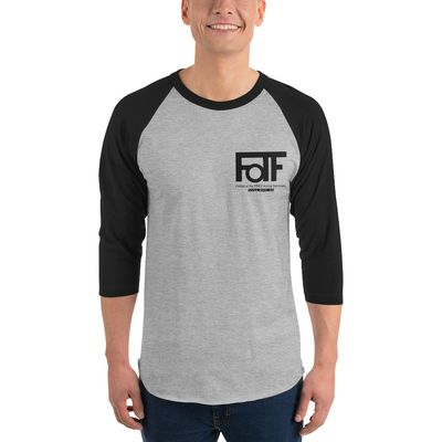 3/4 sleeve raglan shirt