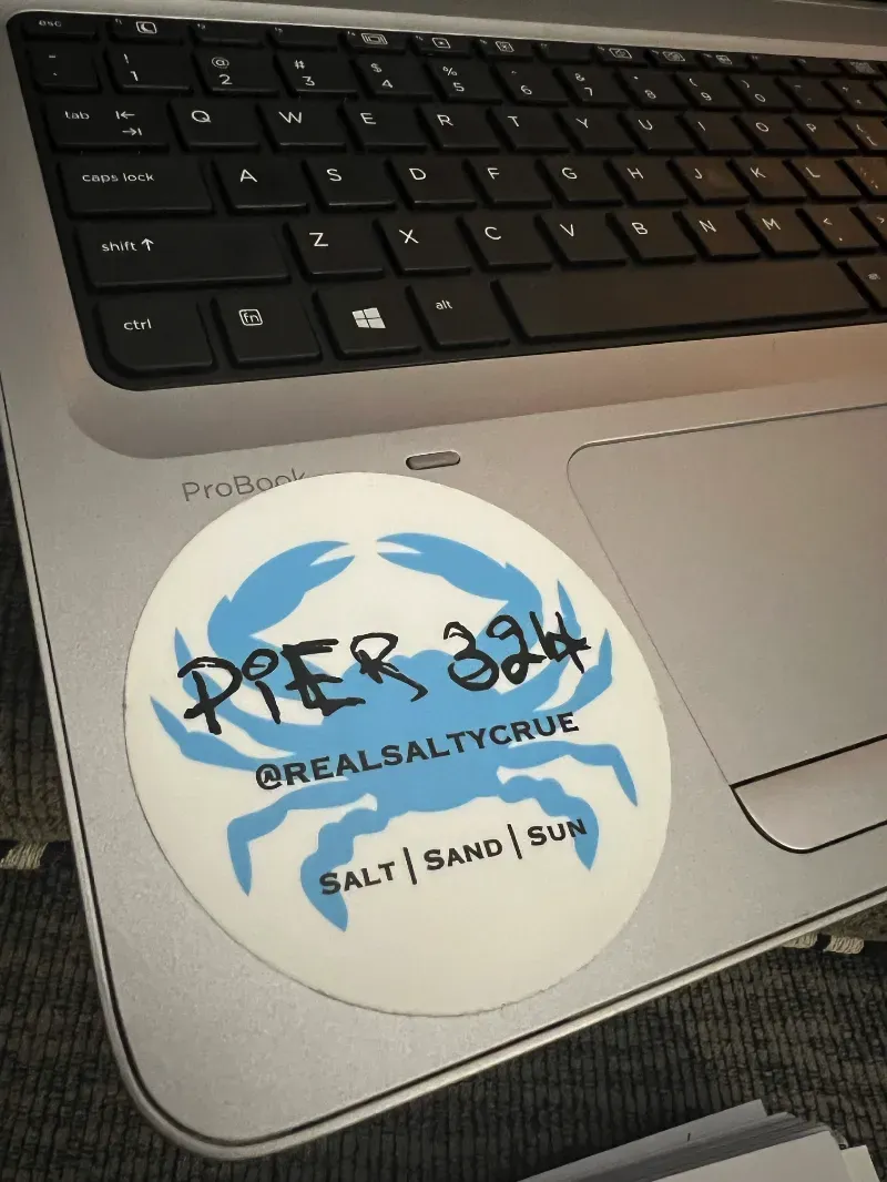 ​Pier 324 Font Crab Sticker