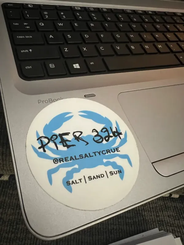 ​Pier 324 Font Crab Sticker