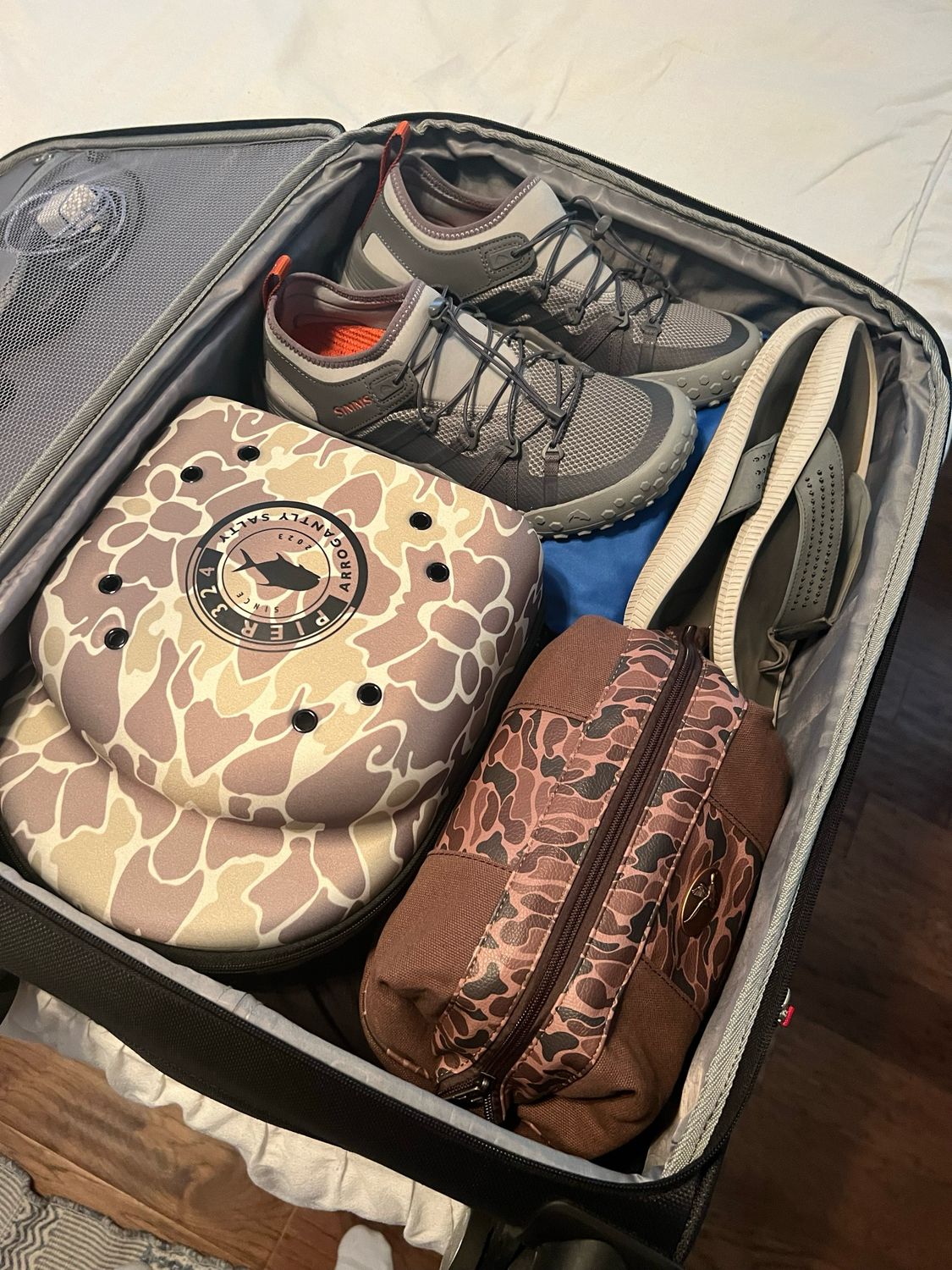 Hard Side Camo Hat Box