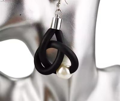 Earings