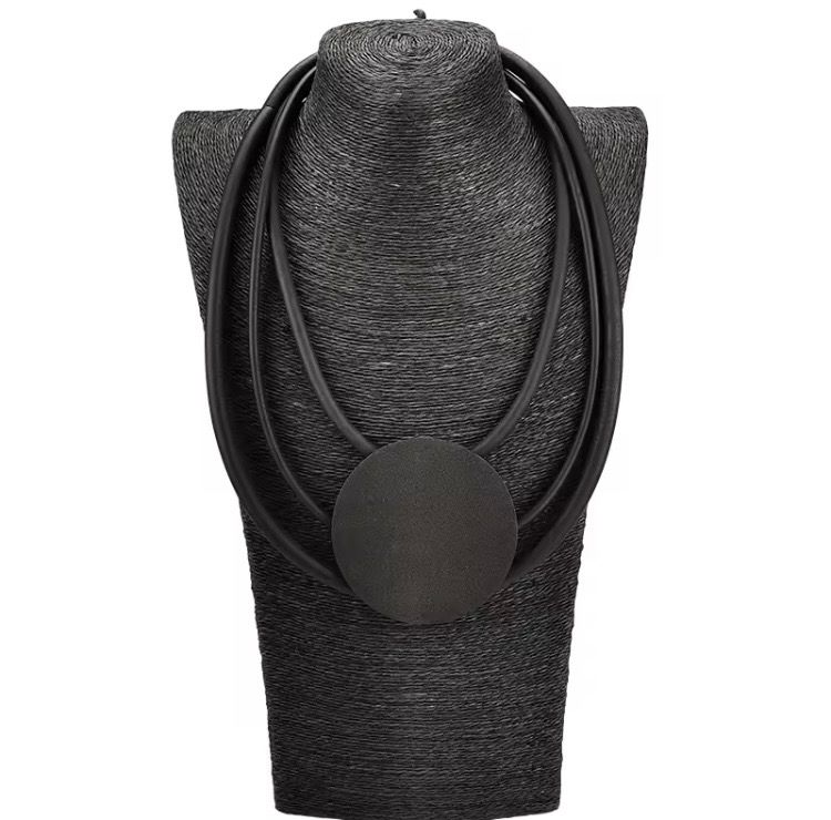 Short Disk Necklace