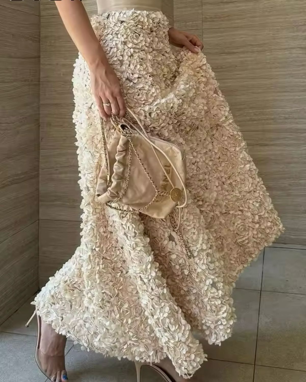 Romance Skirt