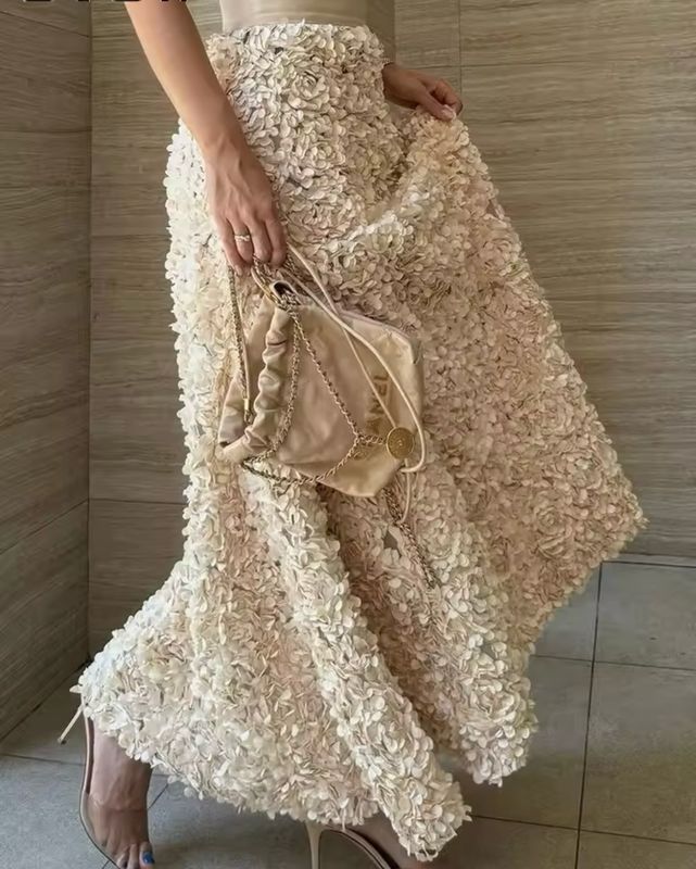 Romance Skirt