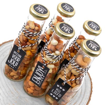 Flesjes noten en chocolade