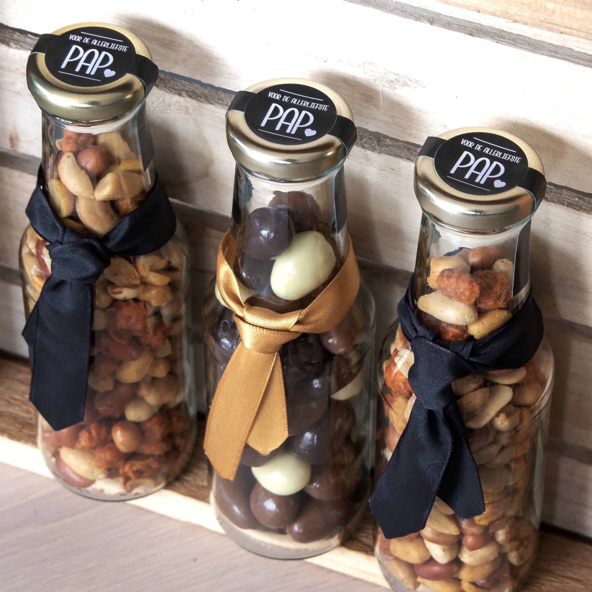 Flesjes noten en chocolade Flesjes noten en chocolade