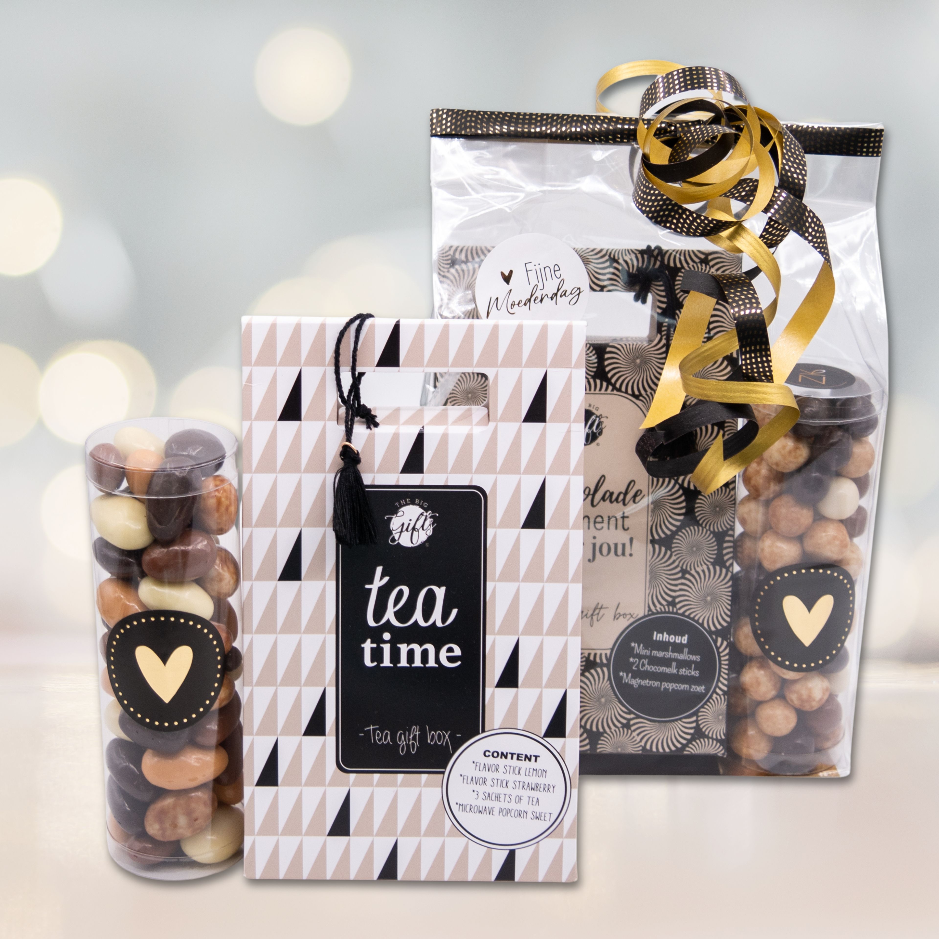 Tea time gift box met chocolade Tea time gift box met chocolade