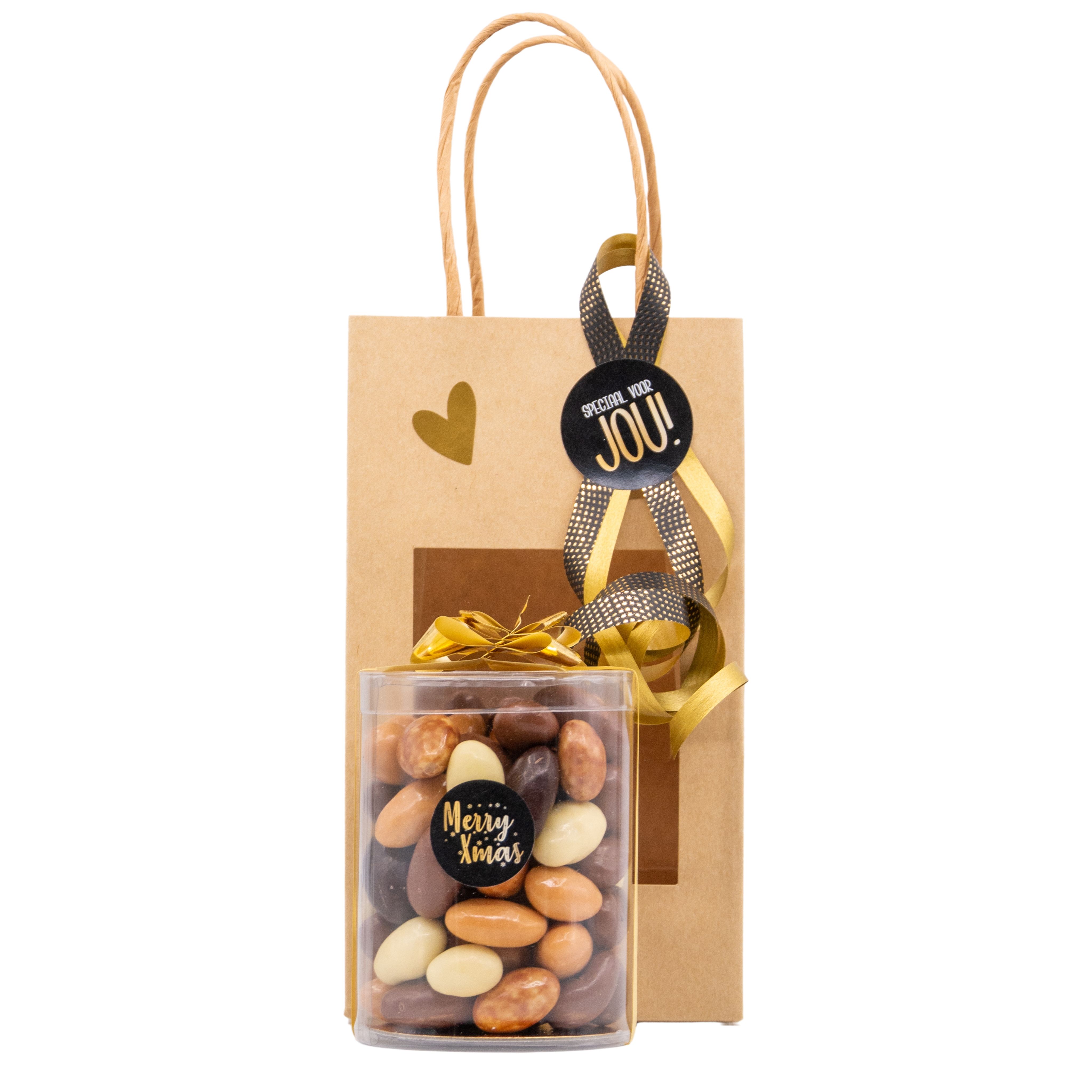 Cadeautasje kerst met een koker chocolade Cadeautasje kerst met een koker chocolade