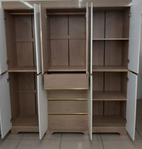 AK 999-6 6 DOOR WARDROBE