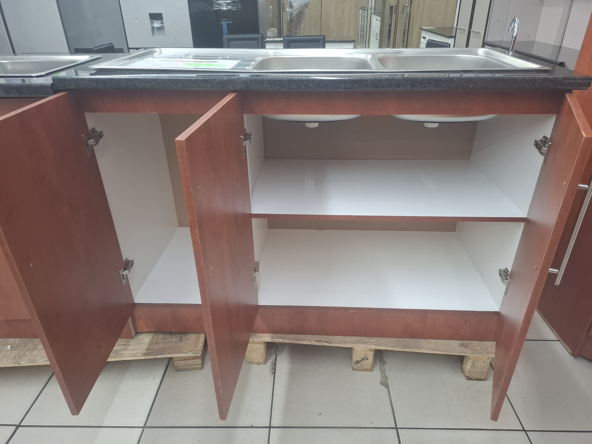 EURO DOUBLE SINK UNIT